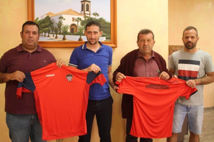 Ayuntamiento y Atlético Balompédica abogan por política cero en el deporte