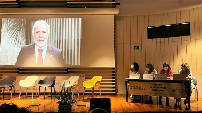 Elizabeth Hernández señala que Canarias obtuvo la mejor valoración de la campaña de vacunación covid gracias a la labor de las enfermeras