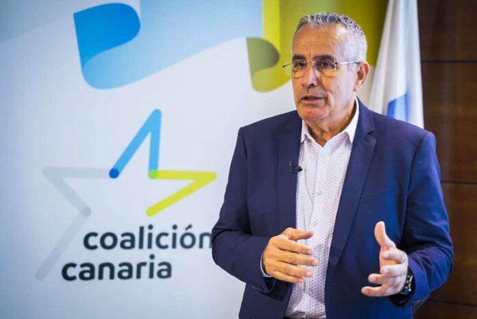Mario Cabrera denuncia que la población majorera sigue sin citas de Medicina Interna desde julio de 2022