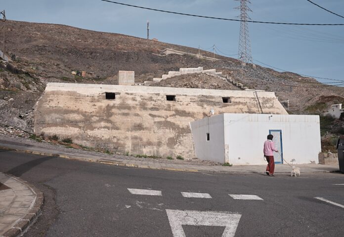 El Cabildo ultima los detalles para la adjudicación de la demolición de un antiguo depósito de agua en Gran Tarajal
