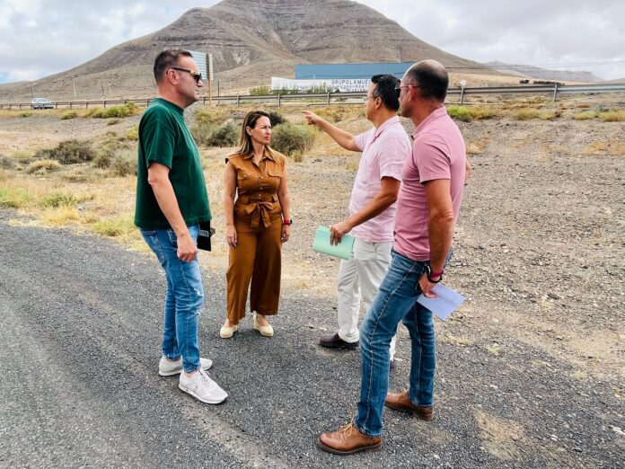 La firma del acta de replanteo marca el inicio de las mejoras de la vía que discurre entre Tesjuates y Triquivijate