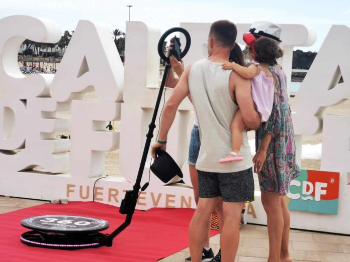 Fiesta de Piratas y Sirenas este viernes en la Playa del Castillo