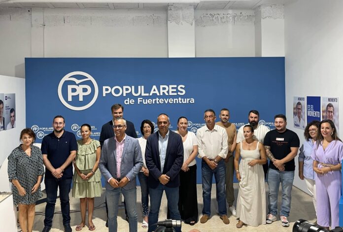 El PP inicia la campaña llamando al voto de unidad: “Todo lo que no sea PP es PSOE y no será el cambio que tanto necesita Fuerteventura”