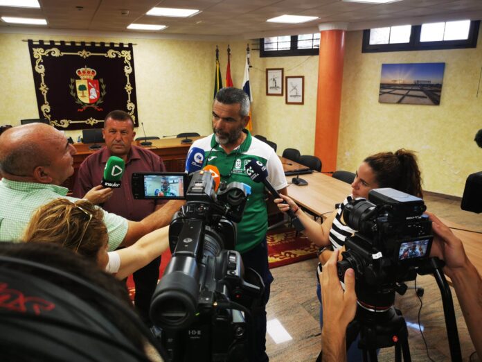 Cabildo y Ayuntamiento de Antigua se comprometen a trabajar en proyectos clave para el municipio