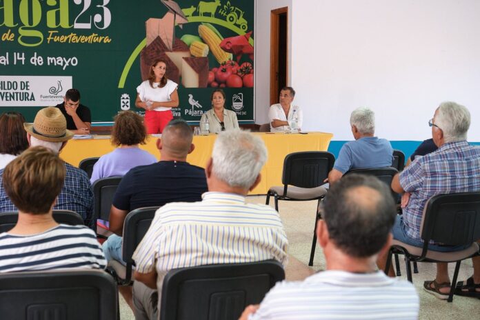 El Cabildo coordina la campaña del aceite con medio centenar de productores y productoras