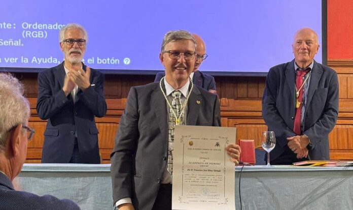 El catedrático de la ULPG, Pérez Torrado, ingresa en la Real Academia Canaria de la Ciencia