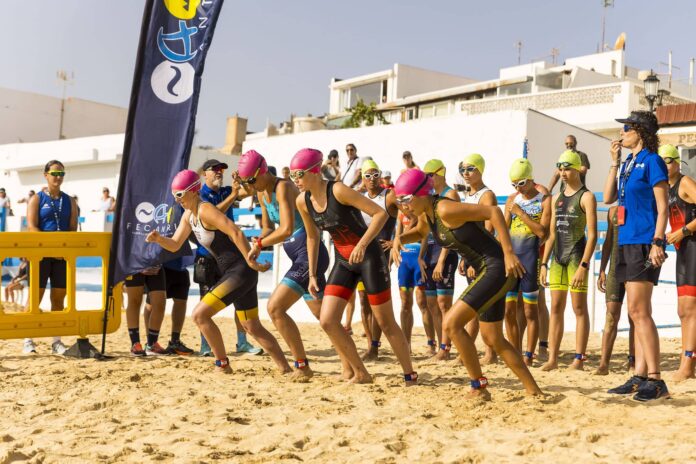 Exitosa celebración de la sexta edición del Triatlón de La Oliva: 'TRI Corralejo Grandes Playas 2023'