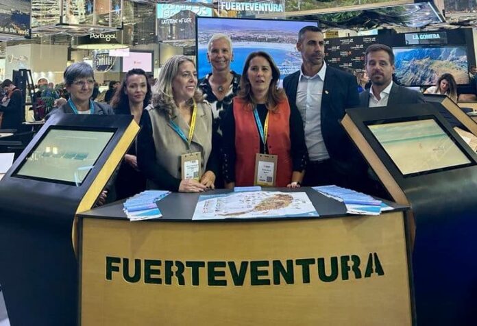Atractivos de Antigua y Caleta de Fuste se presentan directamente al Ministro de Turismo