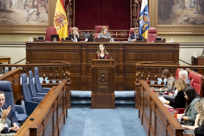 Empleo destina más de 41 millones de euros a reducir el paro de larga duración en las islas. Saludos