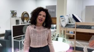 Economato del Mueble les desea Felices Fiestas y Feliz Año Nuevo 01/01/2026