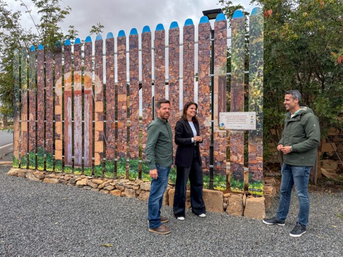 vallado Casa de la Fonda La Oliva