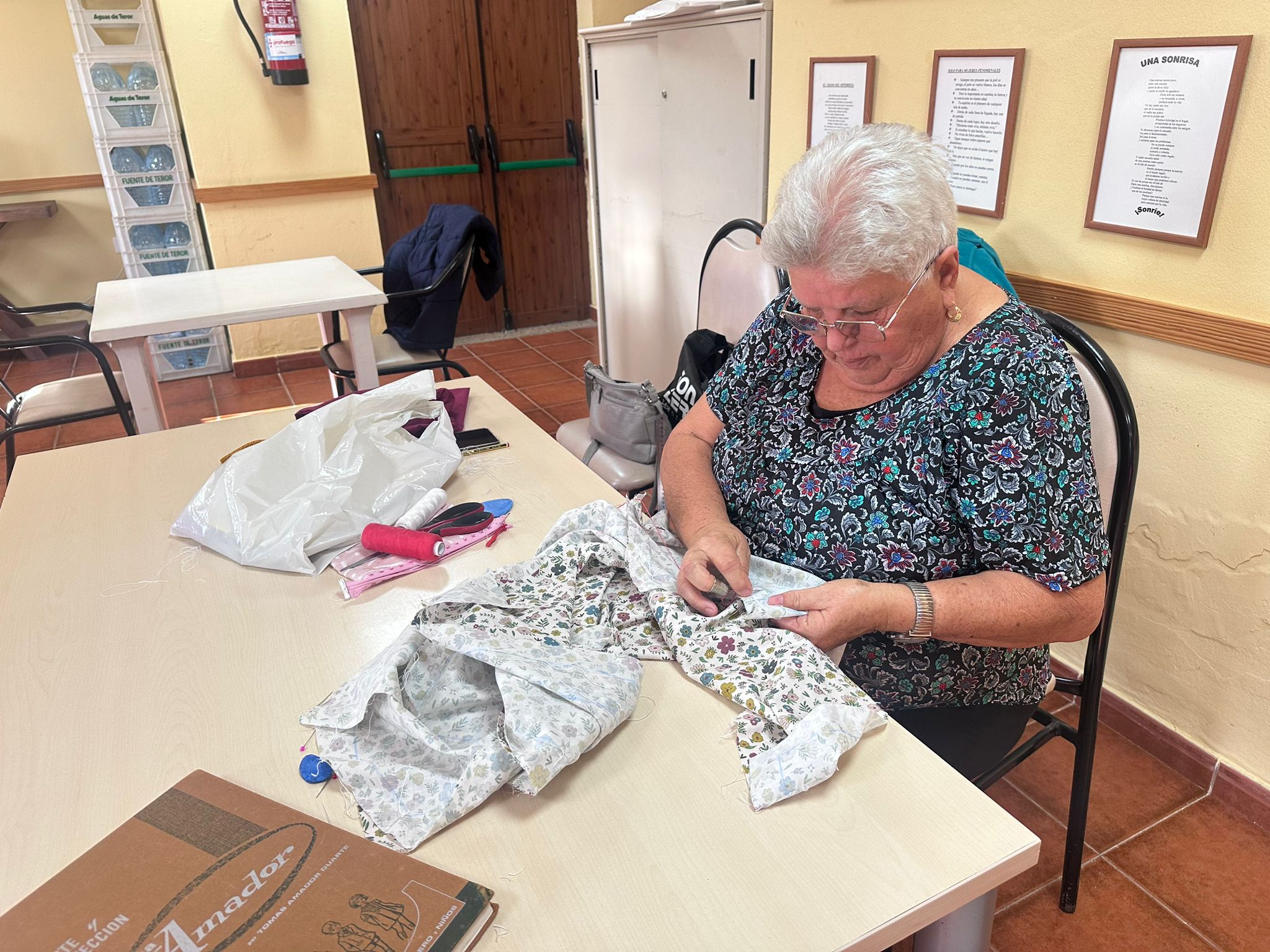 Taller de vestimenta canaria en Antigua
