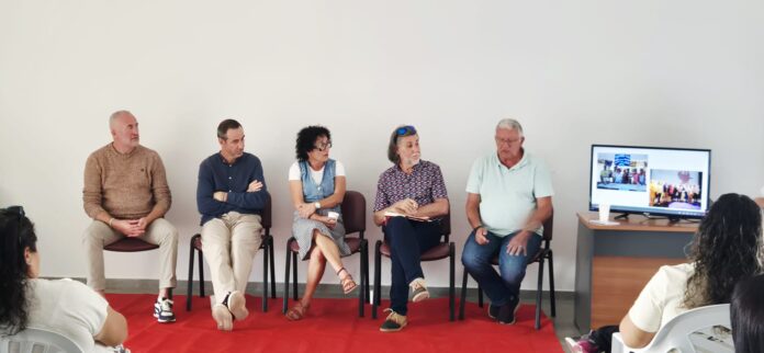 encuentro de asociaciones en Puerto del Rosario