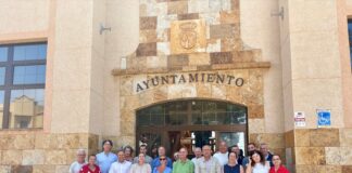 El Ayuntamiento de Antigua aborda con vecinos y empresarios las mejoras previstas para Caleta de Fuste y Costa Antigua